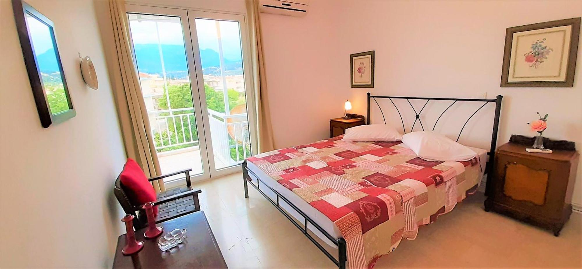 Appartement Mondo Cosseri Akrata Extérieur photo