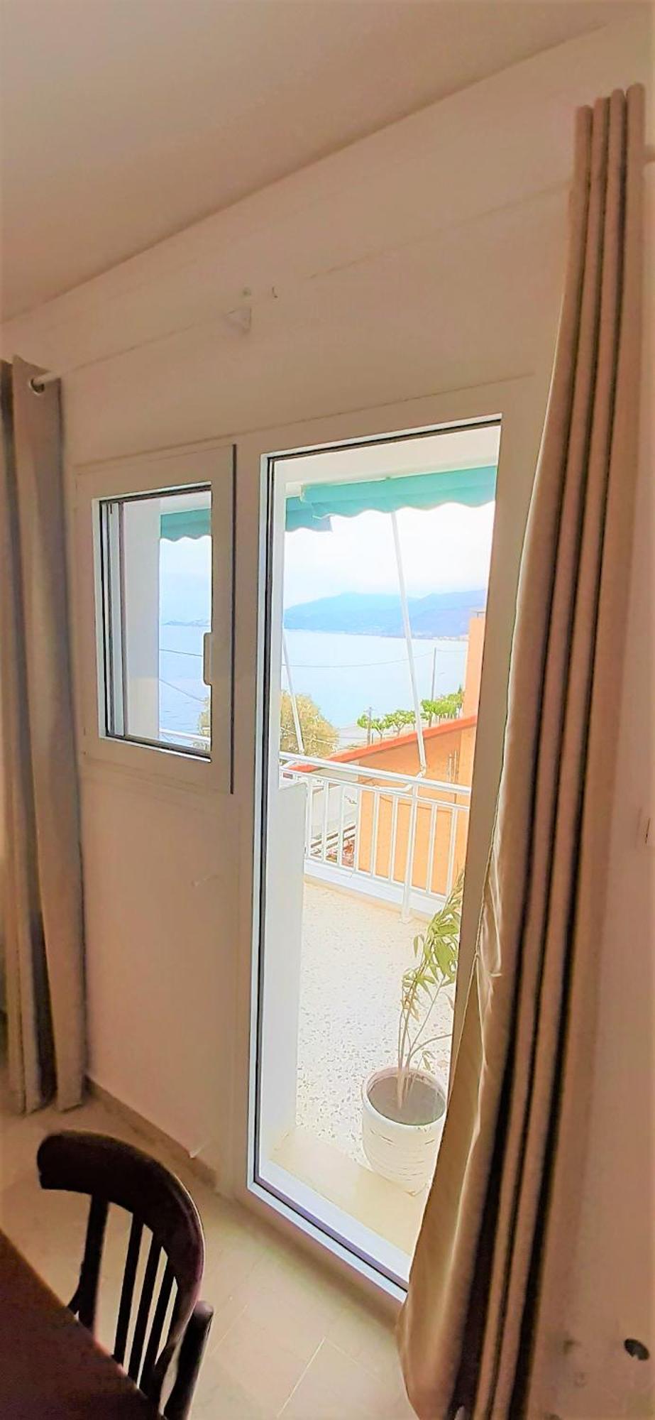 Appartement Mondo Cosseri Akrata Extérieur photo